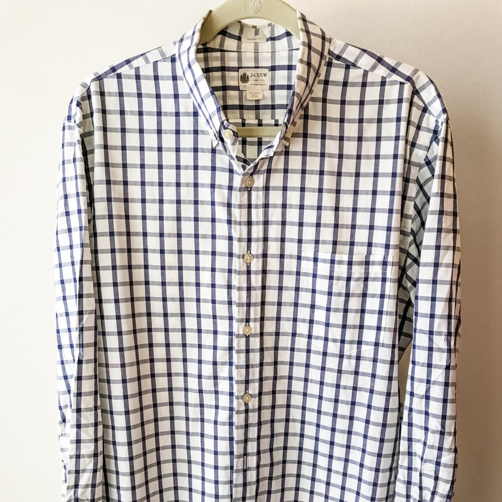 Men’s 100% Cotton Button Down.